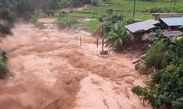 TP60+: Cảnh báo khẩn nguy cơ lũ quét và sạt lở tại các tỉnh Bắc Bộ trong 6 giờ tới