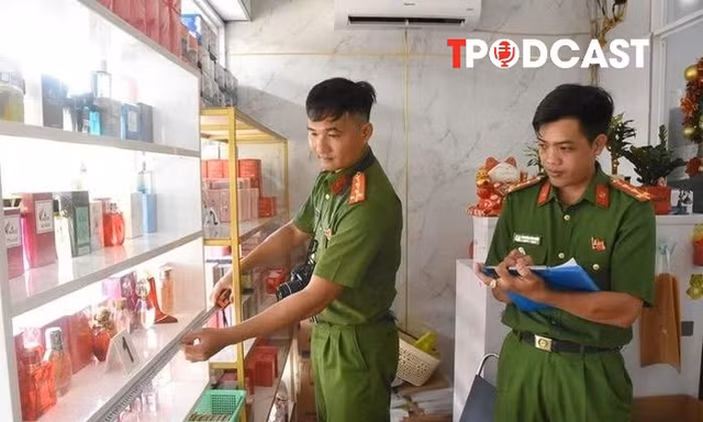 NÓNG 8/5: Bất ngờ lời khai của chủ cơ sở 'chế biến' kem trộn, thuốc giảm cân dỏm