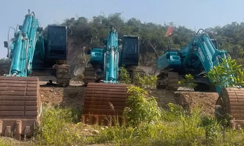 Việc bị tạm dừng hoạt động khiến doanh nghiệp thiệt hại hàng tỷ đồng.