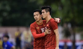 VIDEO: Tiến Linh rút ngắn cách biệt cho U22 Việt Nam