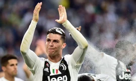 Ronaldo có được danh hiệu Serie A ngay trong mùa giải đầu tiên thi đấu.