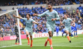 VIDEO: Ghi bàn việt vị, Chelsea ngược dòng thắng Cardiff