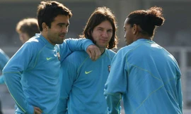 Barca bán bộ đôi 'ma men' vì sợ Messi nghiện rượu