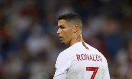 Juventus sẵn sàng trả lương cho Ronaldo 500.000 bảng/tuần.