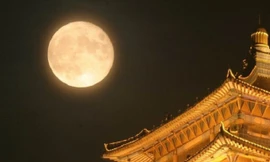 Cách chỉ cần nhìn mặt trăng đã biết ngay ngày tháng 