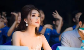 Nhan sắc những 'nội tướng' của đội tuyển Việt Nam