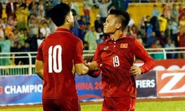 Quang Hải và Công Phượng.