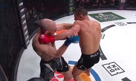 Cú ra đòn của Aaron Pico đã khiến Daniel Carey bị bất tỉnh.