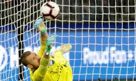 Muhammad Haseeb cản phá xuất sắc 2 cú đá phạt của các cầu thủ Perth Glory.