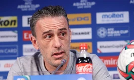 Thắng chật vật trước Philippines, HLV Hàn Quốc vẫn hài lòng