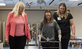 Cơ hội đi lại cho bệnh nhân tổn thương tủy sống 