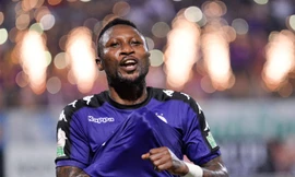 Hoàng Vũ Samson đã có cú đúp trong trận gặp Bình Dương. Ảnh: Zing.