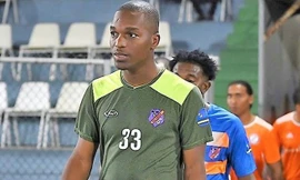 Thủ môn Jarzinho Pieter