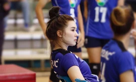 Dung nhan xinh đẹp của ‘thiên thần bóng chuyền’ Thái Lan