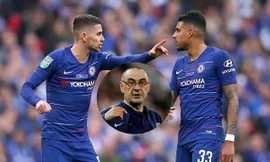 Vừa sang Juve, HLV Sarri lập tức muốn ‘hút máu’ Chelsea 