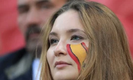 Nhan sắc CĐV nữ Tây Ban Nha trên khán đài World Cup