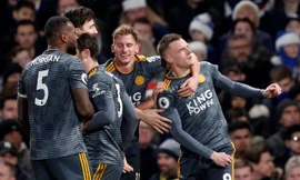 ‘Thần may mắn’ ngoảnh mặt, Chelsea bại trận trước Leicester