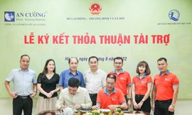 Gỗ An Cường ký kết tài trợ 2,5 tỷ đồng cho quỹ bảo trợ trẻ em Việt Nam