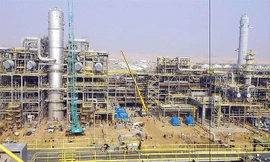 Lãnh đạo Ban quản lý lọc dầu Nghi Sơn lấy tiền công lập quỹ đen