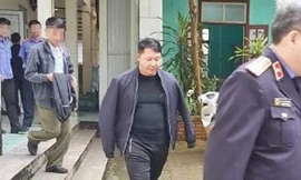 Đại úy Đặng Thế Đông bị bắt vì dùng nhục hình.