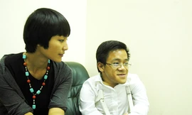 Sơn Lâm và người bạn đồng hành - nhà báo Uyên Ly