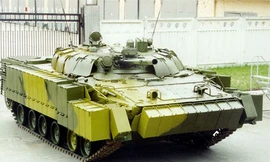 Nga 'gợi ý' Ấn Độ ngừng phát triển xe chiến đấu bộ binh