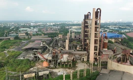 Cảnh xuống cấp của Nhà máy xi măng Hữu Nghị sau tuyên bố phá sản