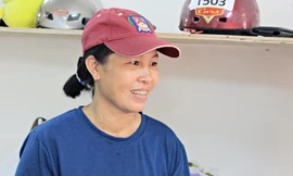 Vụ quên 2 cây vàng trong quần áo từ thiện: 'Tôi run lắm, chưa bao giờ thấy nhiều vàng thế!'