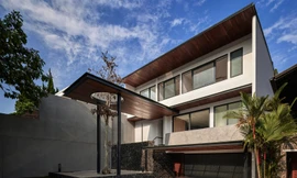 Nhà phố 2 tầng thiết kế ốc đảo xanh thay cho máy lọc không khí 