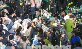 Tạm giữ hai người phát tán clip vụ vũ trường New Century