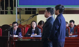 Bị cáo Nguyễn Thanh Hóa và Nguyễn Văn Dương