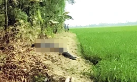 Thi thể Sáng tại bờ kênh Cây Gáo