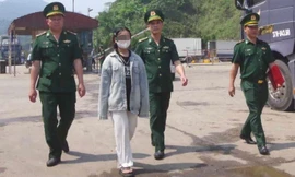 Giải cứu cô bé 13 tuổi bị lừa bán sang nước ngoài, đòi tiền chuộc