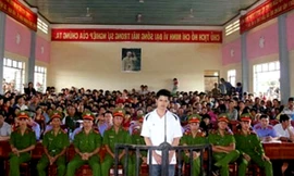 Đàm Ngọc Duy tại tòa