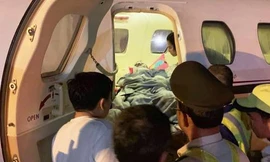 Anh Nghiêm được đưa đi nước ngoài chữa trị