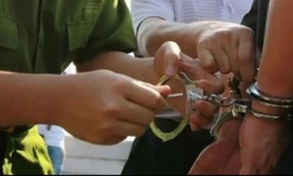 Bé gái 13 tuổi nhiều lần bị người hàng xóm xâm hại tình dục