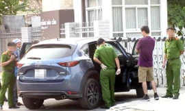 Đại gia Sài Gòn mất 2,8 tỷ đồng để trong xe hơi