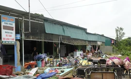 Cả làng hô hoán chạy lũ quét, khi trở về mọi thứ hư hỏng hết