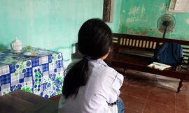 7 lần xâm hại bé gái ở nhà một mình