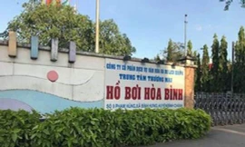 Hồ bơi Hoà Bình, nơi xảy ra sự việc