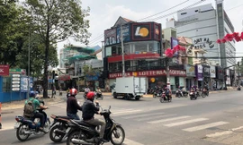 Giao lộ Võ Văn Ngân-Bác Ái nơi băng dàn cảnh va chạm giao thông thực hiện vụ trộm 70 triệu từ người rút tiền từ ngân hàng bất thành