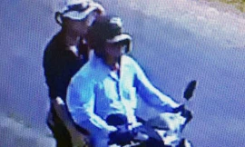 Hình ảnh nạn nhân chở tên cướp đi về xã Tân Thắng do camera ghi lại. Ảnh: Công an cung cấp