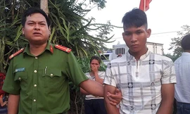 Hùng bị công an bắt giữ