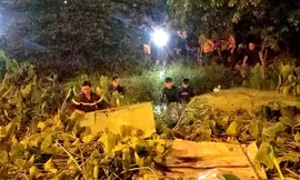 Nghi can cướp tiệm vàng mất tích khi nhảy xuống kênh ở Sài Gòn