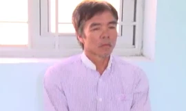 Bị can dâm ô với bé gái bị bắt tạm giữ. Ảnh: C.A.