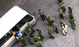 Hơn 100 cảnh sát đột kích ổ bay lắc tại chung cư ở Sài Gòn