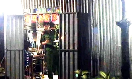 Cảnh sát khám nghiệm hiện trường điều tra vụ việc