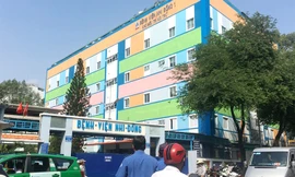 BV Nhi đồng 1, nơi tiếp nhận ba bé bị kẻ nghi ngáo đá gây thương tích