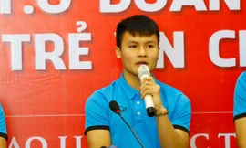 Quang Hải trong buổi giao lưu.