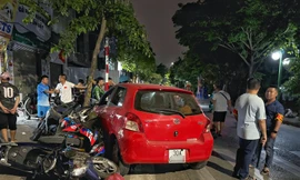 Lời kể kinh hoàng của nạn nhân thoát chết sau vụ ô tô tông liên hoàn ở Hà Nội